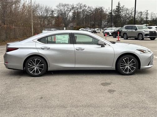 2025 Lexus ES 350 Base