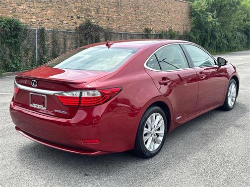 2014 Lexus ES 300h Base