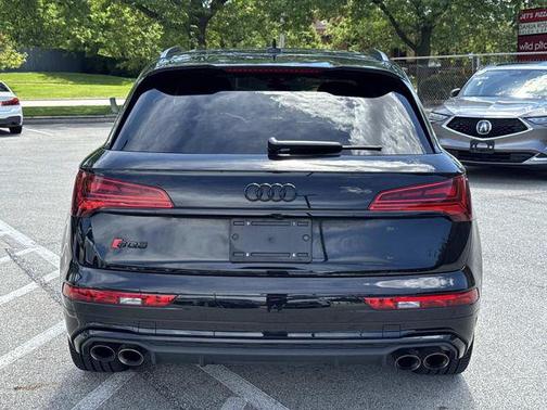 Mythos Black Metallic 2024 Audi SQ5 3.0T Premium Plus