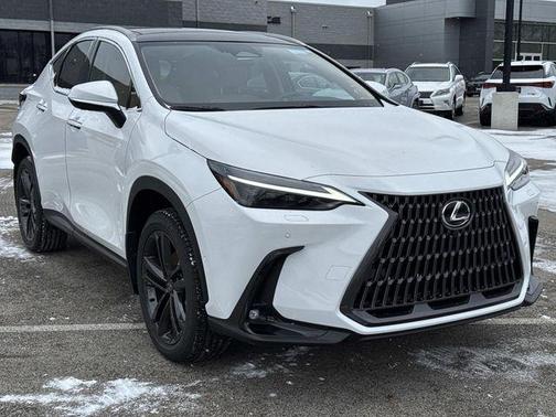 2026 Lexus NX 450h+ Luxury