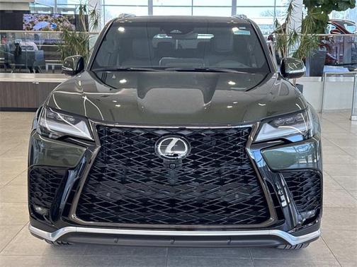 2026 Lexus LX 700h F SPORT Handling