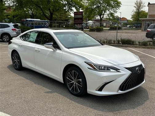 2025 Lexus ES 300h Base