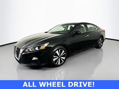 2022 Nissan Altima 2.5 SV