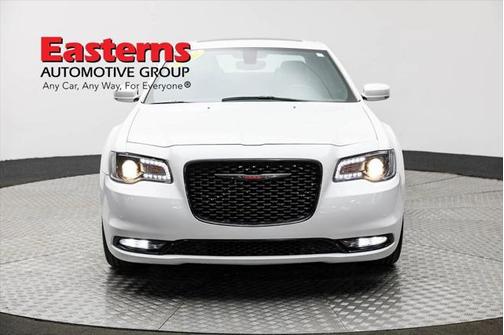 2023 Chrysler 300 S