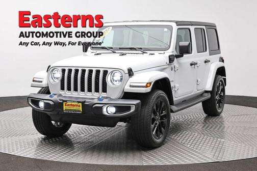 Bright White Clearcoat 2023 Jeep Wrangler 4xe Sahara