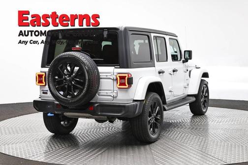 Bright White Clearcoat 2023 Jeep Wrangler 4xe Sahara