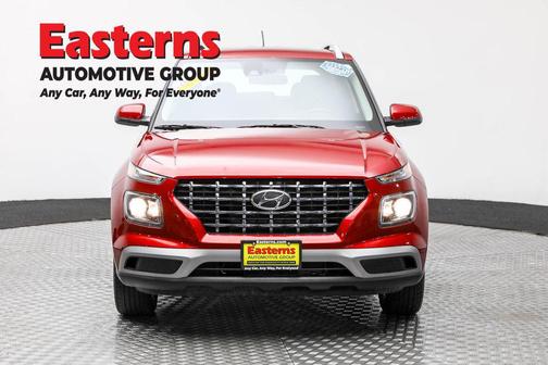 2024 Hyundai VENUE SEL