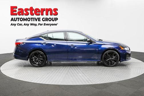 2023 Nissan Altima SR FWD