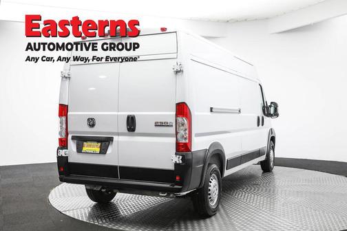 2025 RAM ProMaster 2500 Tradesman