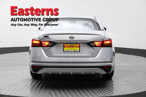 2022 Nissan Altima S FWD