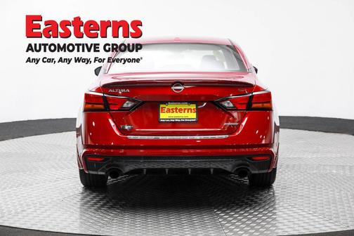 2023 Nissan Altima SR VC-Turbo FWD