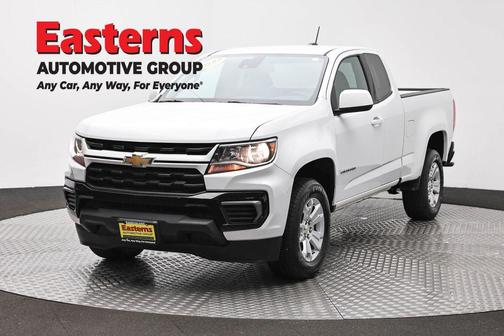 Summit White 2022 Chevrolet Colorado LT