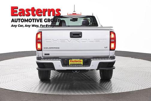Summit White 2022 Chevrolet Colorado LT