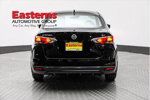 2021 Nissan Versa 1.6 SV