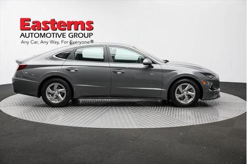 2021 Hyundai SONATA SE