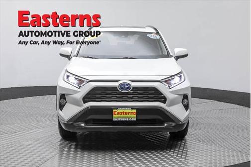 2020 Toyota RAV4 Hybrid XLE