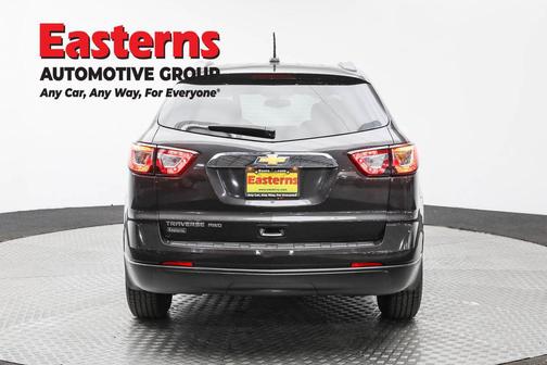 2017 Chevrolet Traverse LS