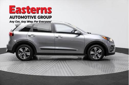 2022 Kia Niro LXS