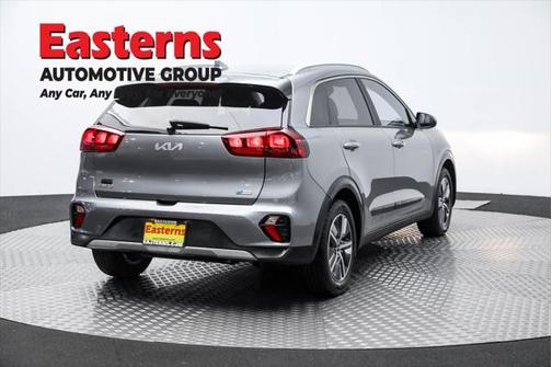 2022 Kia Niro LXS