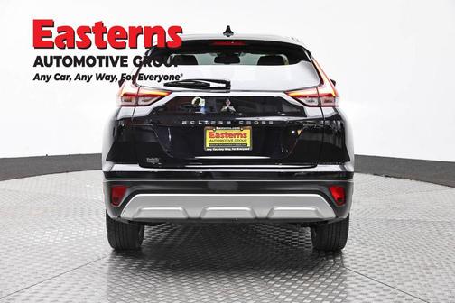 Labrador Black Pearl 2024 Mitsubishi Eclipse Cross SEL