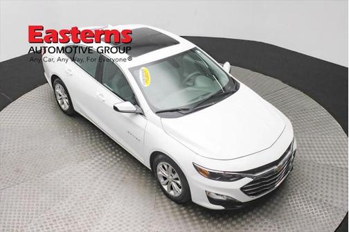 2022 Chevrolet Malibu FWD LT