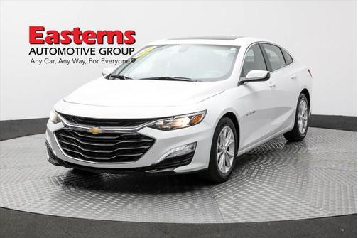 2022 Chevrolet Malibu FWD LT