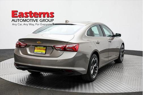2022 Chevrolet Malibu FWD LT