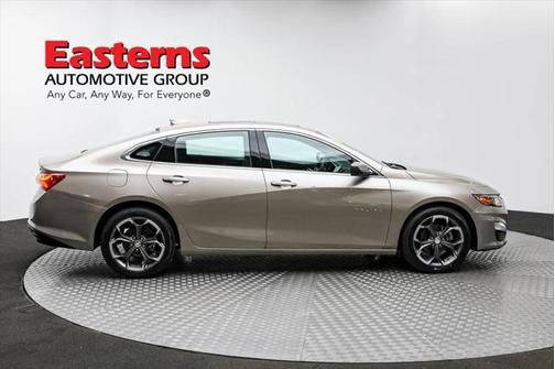 2022 Chevrolet Malibu FWD LT