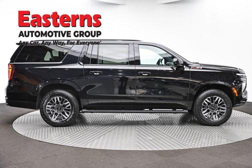 Black 2025 Chevrolet Suburban 4WD Z71