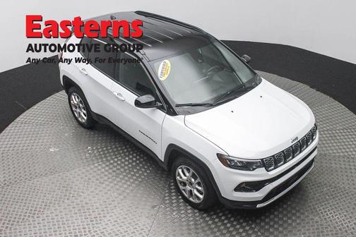 Bright White Clearcoat 2025 Jeep Compass Limited