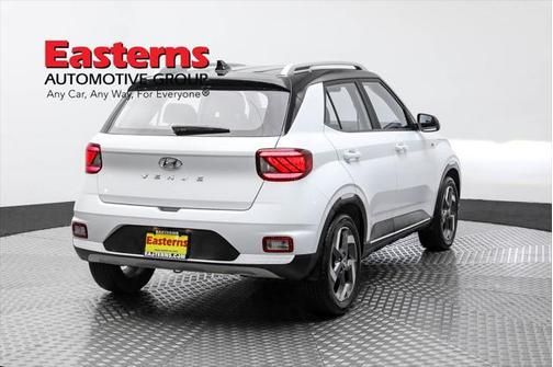 2022 Hyundai VENUE Limited