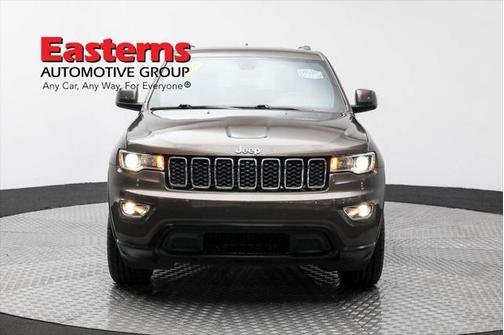 2020 Jeep Grand Cherokee Laredo