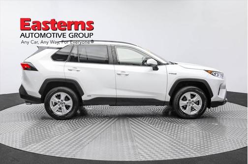 2020 Toyota RAV4 Hybrid XLE