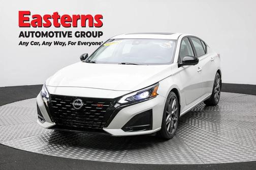 2023 Nissan Altima SR VC-Turbo FWD