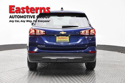 Blue Glow Metallic 2023 Chevrolet Equinox 1LT