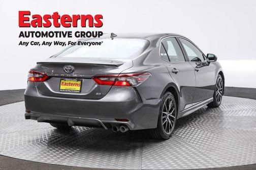 Predawn Gray Mica 2023 Toyota Camry SE