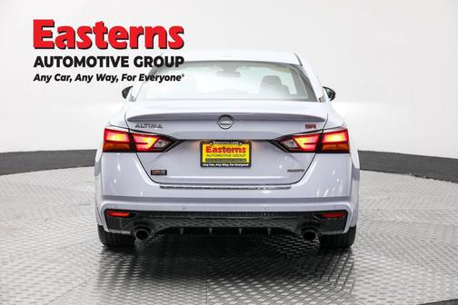 2023 Nissan Altima SR VC-Turbo FWD