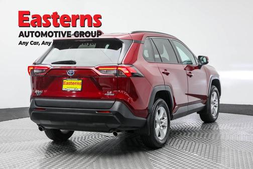 2021 Toyota RAV4 Hybrid LE