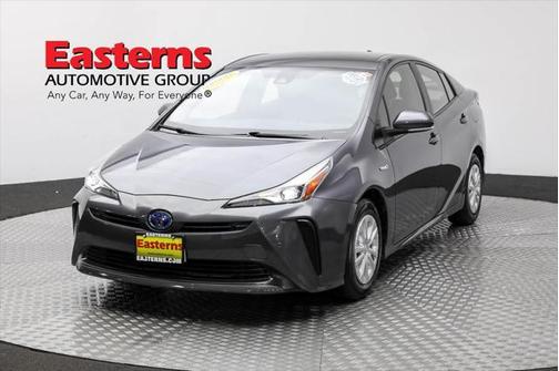 2022 Toyota Prius LE
