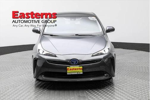 2022 Toyota Prius LE