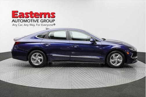 2022 Hyundai SONATA SE