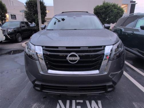 2025 Nissan Pathfinder SV FWD