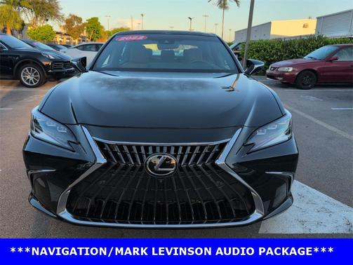 2022 Lexus ES 350 Ultra Luxury