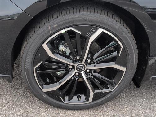 2025 Nissan Altima SR FWD