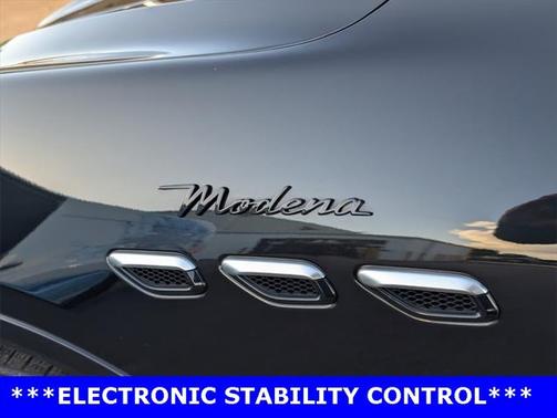 2023 Maserati Grecale Modena