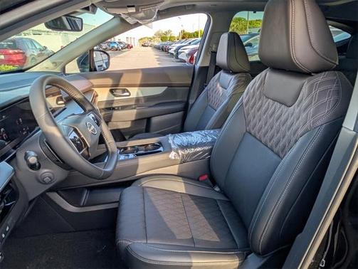 2025 Nissan Murano Platinum