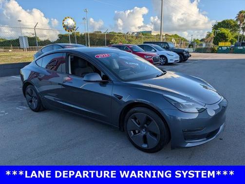 2023 Tesla Model 3 Standard Range