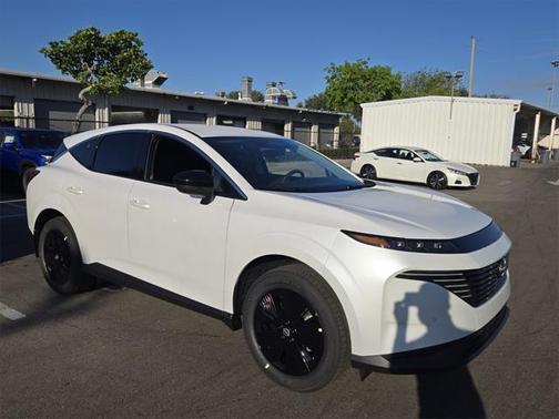 2025 Nissan Murano SV