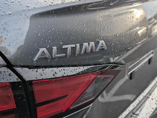 2025 Nissan Altima S FWD