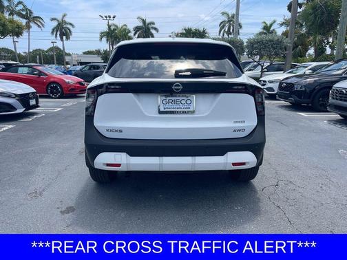 Fresh Powder 2025 Nissan Kicks SV